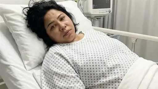 حقيقة صورة شيرين عبد الوهاب المتداولة داخل مستشفى.. شائعات «الشابو» والذكاء الاصطناعي وأزمة شقيقها