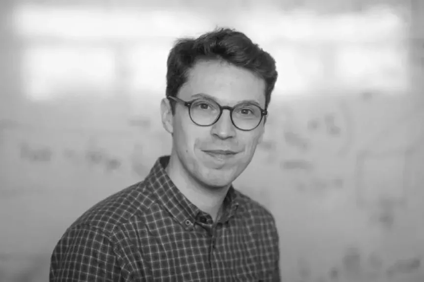 تفاصيل مقتل عالم نووي في أمريكا.. ماذا قالت الصحافة الإسرائيلية؟ وهل لإسرائيل علاقة بالحادث؟