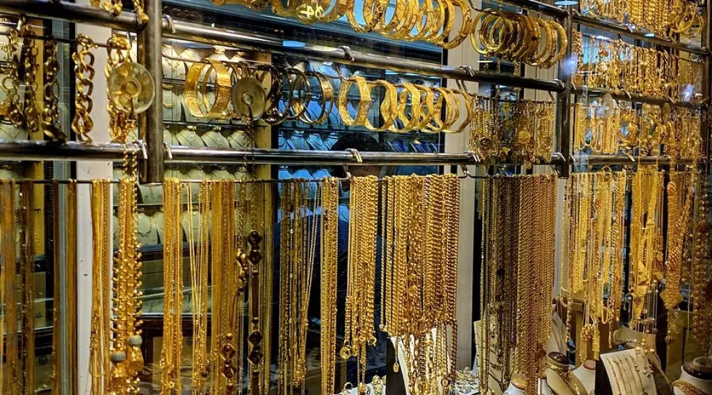 سعر مثقال الذهب اليوم في العراق الخميس 18 ديسمبر 2025.. تراجع بنحو 700 دينار