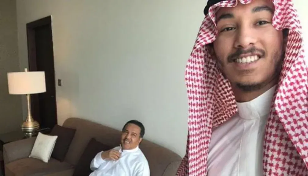 عقد قران بدر نجل محمد عبده يشعل مواقع التواصل.. فرحة عائلية لبيت «أبو نورة»