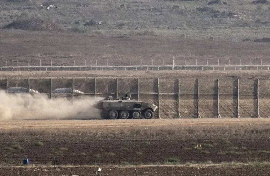 عشرات المستوطنين الإسرائيليين يتسللون إلى داخل غزة ويرفعون علم إسرائيل.. «خطوة أولى» لإحياء مشروع الاستيطان