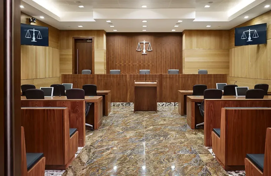 حبس محامٍ 3 سنوات لنشره أخبارًا كاذبة عن سجب الجنسية بالكويت والتحريض على مخالفة القانون