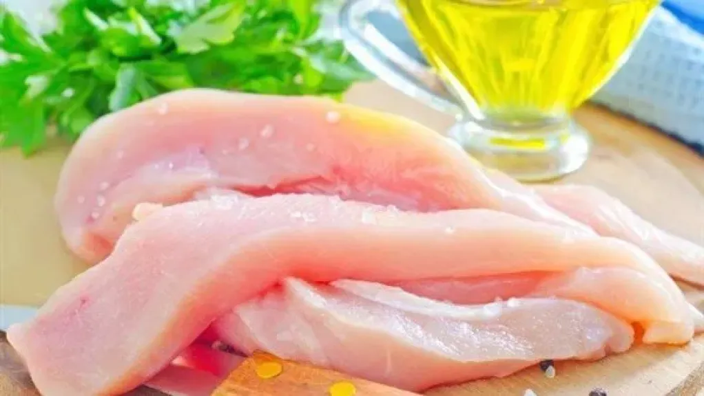 أسعار البانيه اليوم الجمعة 26-12-2025.. تراجع 5 جنيهات في الكيلو بالأسواق